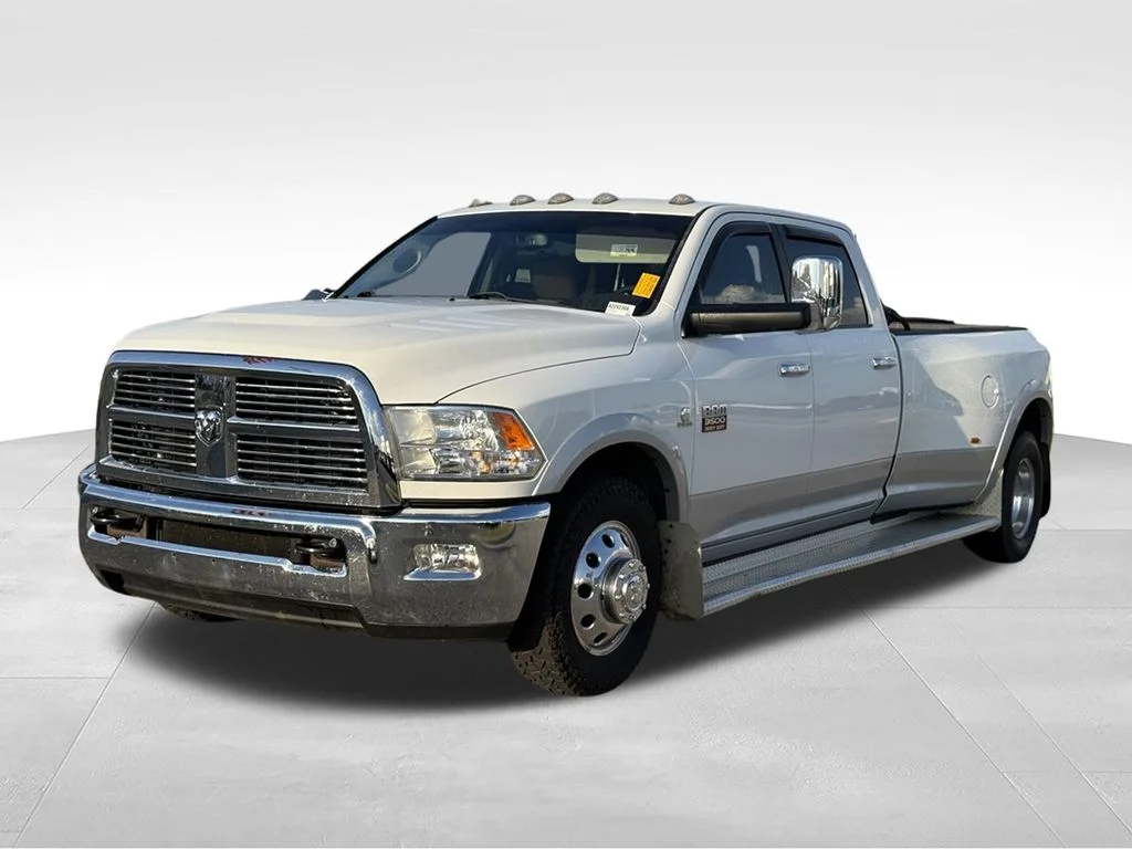 Used 2012 White Ram Laramie image 1