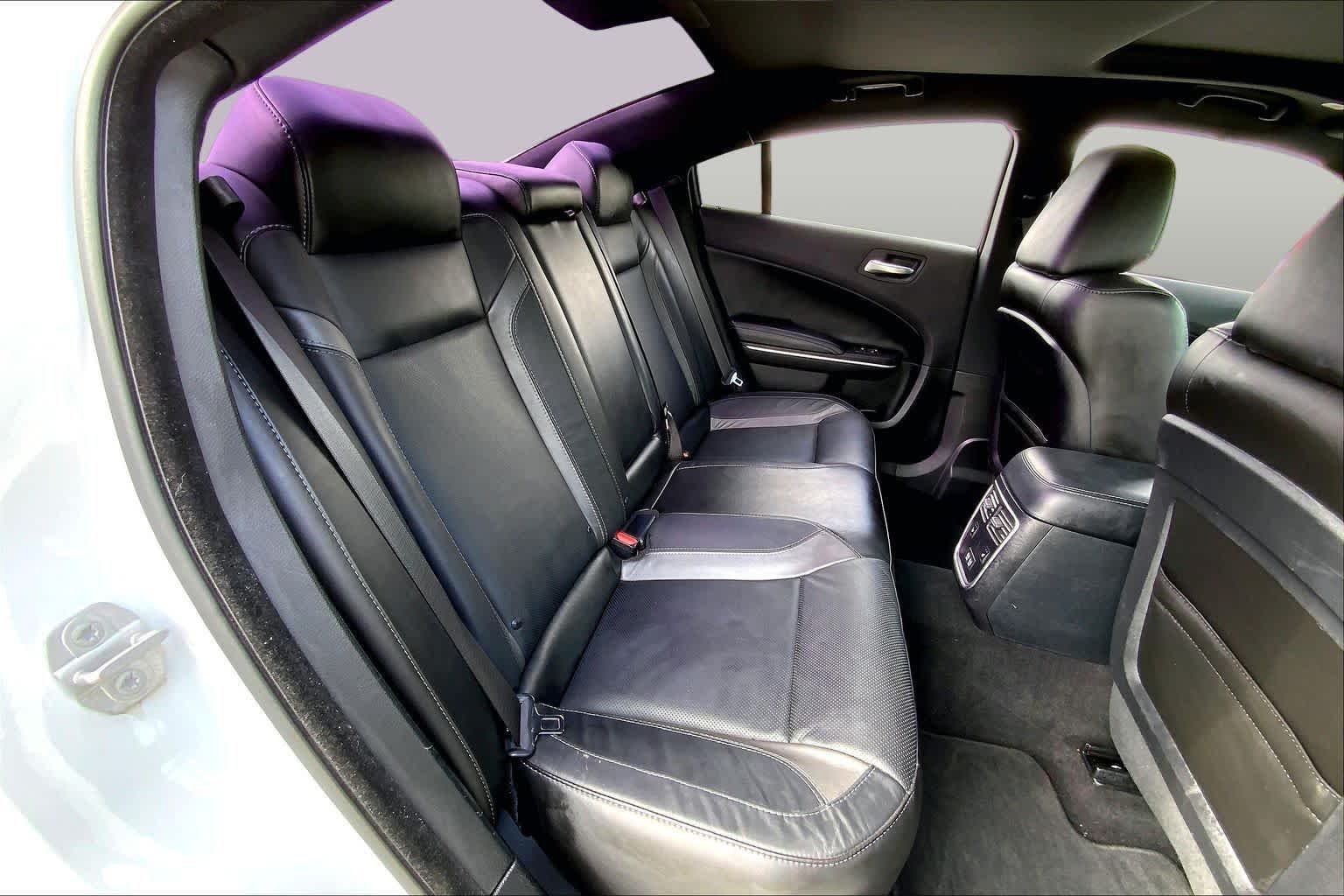 Used 2021 White Knuckle Clearcoat Dodge SXT image 19