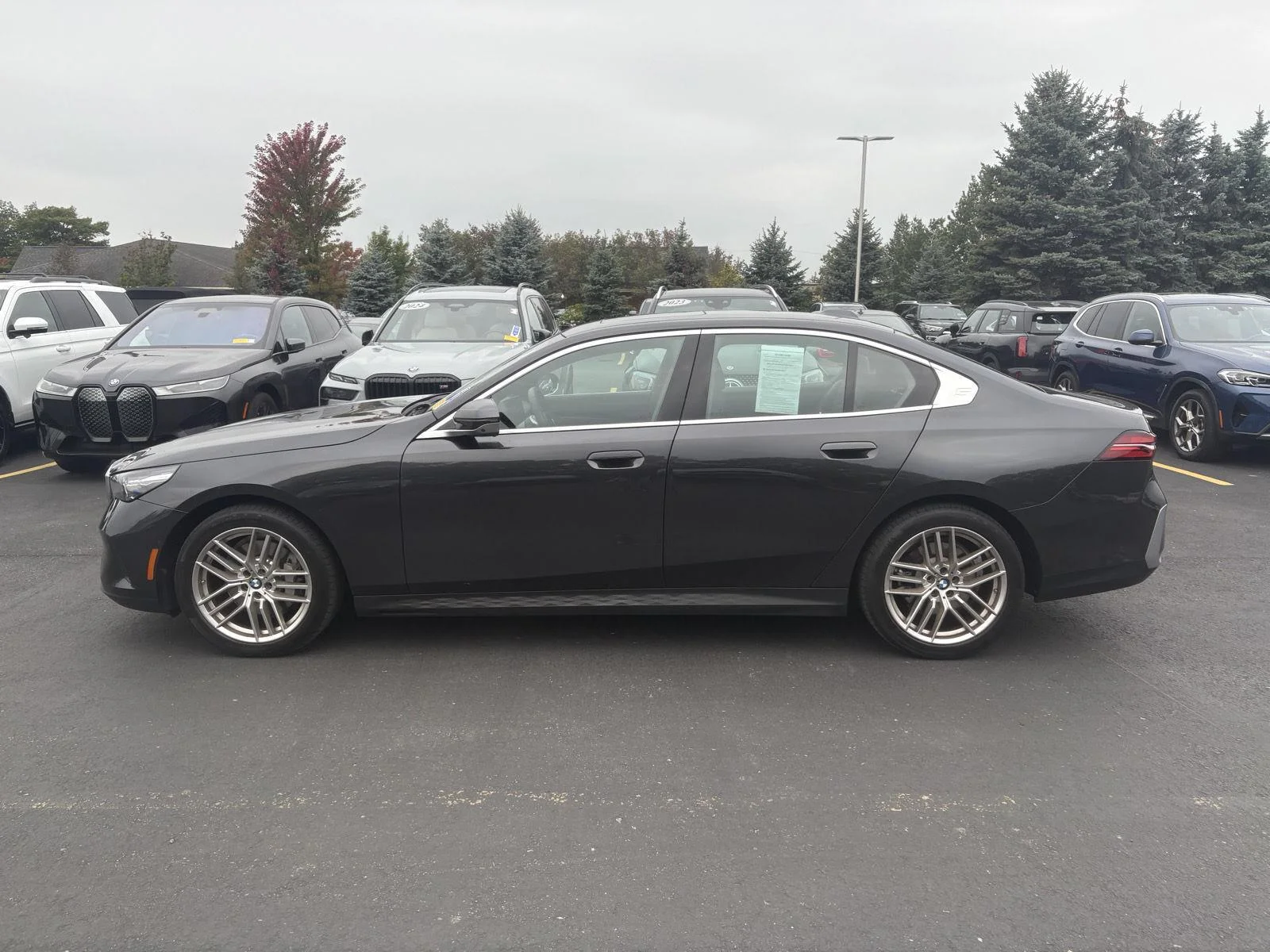 Used 2024 Dark Graphite Metallic BMW 530i xDrive image 4
