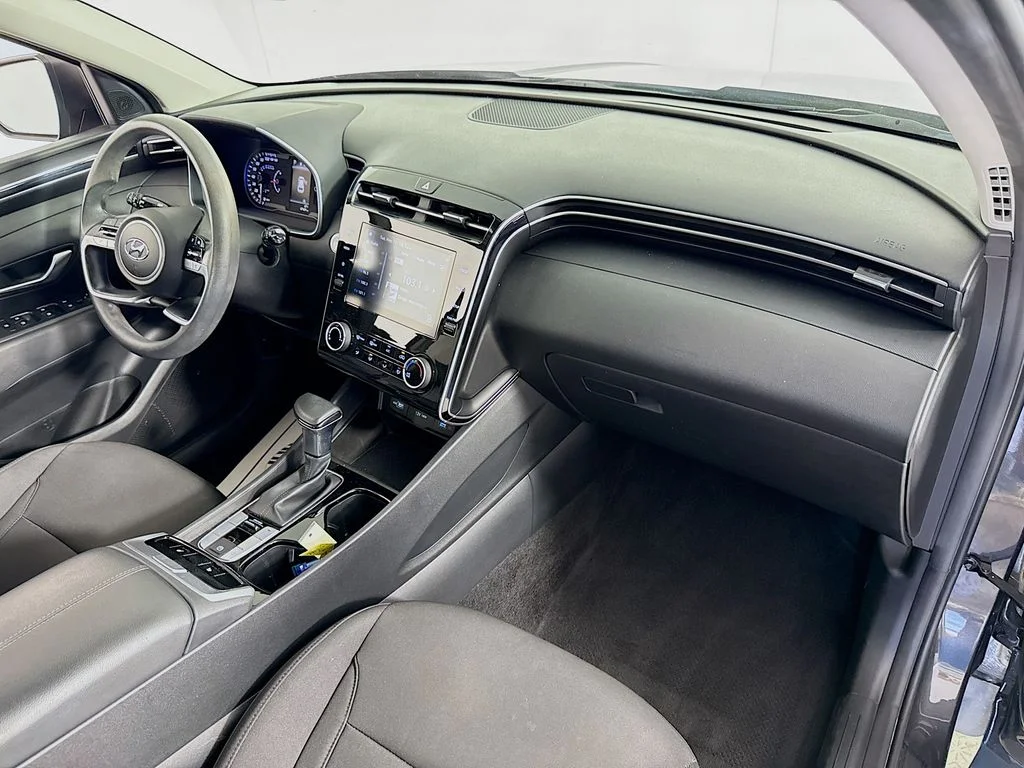 Used 2022 Portofino Gray Hyundai SEL image 28