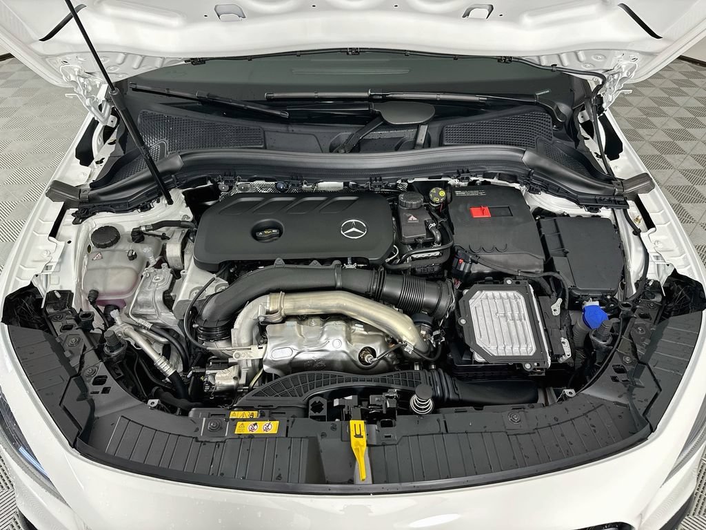 New 2026 Polar White Mercedes-Benz GLA 250 image 62