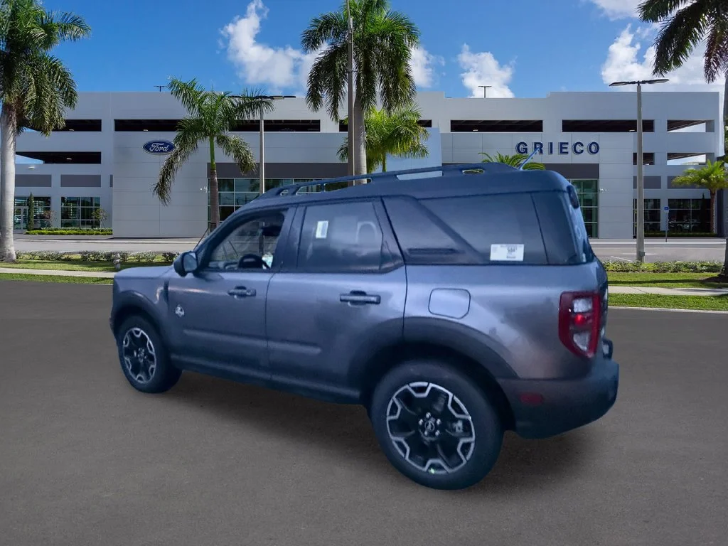 New 2026 Carbonized Gray Metallic Ford Outer Banks® image 5