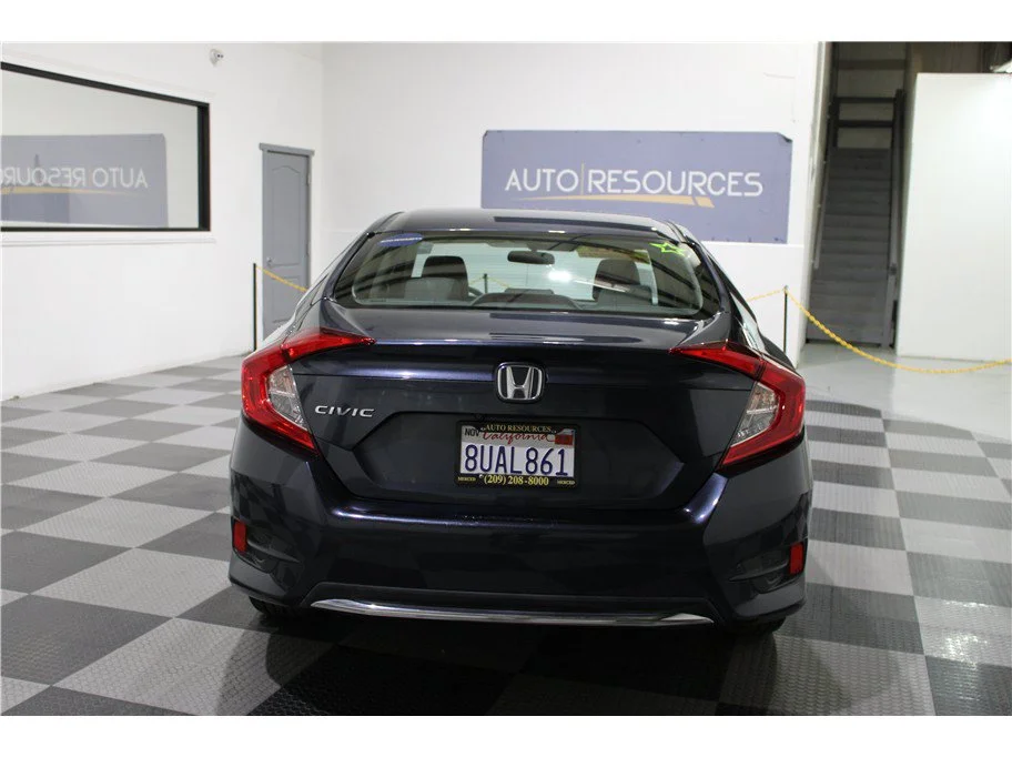 Used 2020 Dark Blue Honda LX image 5