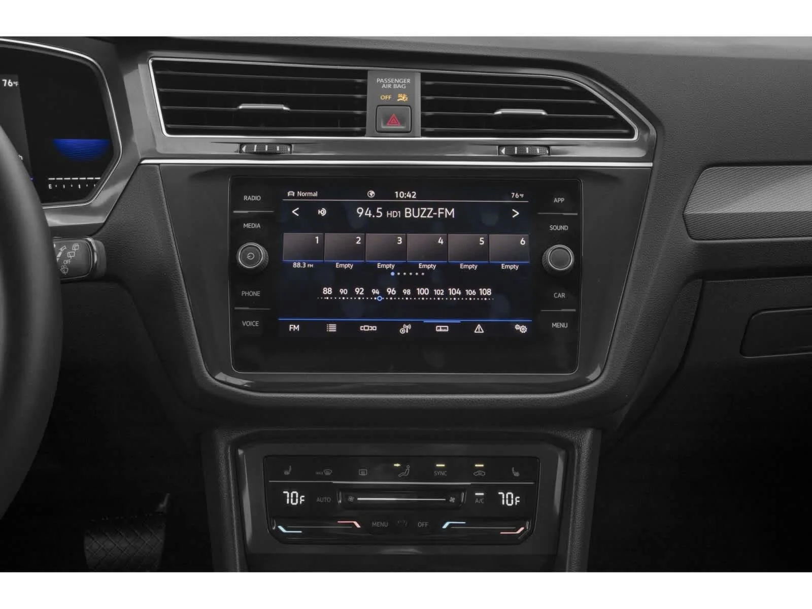 Used 2024 Deep Black Pearl Volkswagen SE image 7