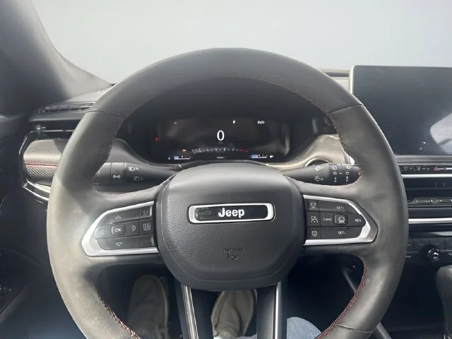 Used 2023 Silver Jeep Trailhawk image 10