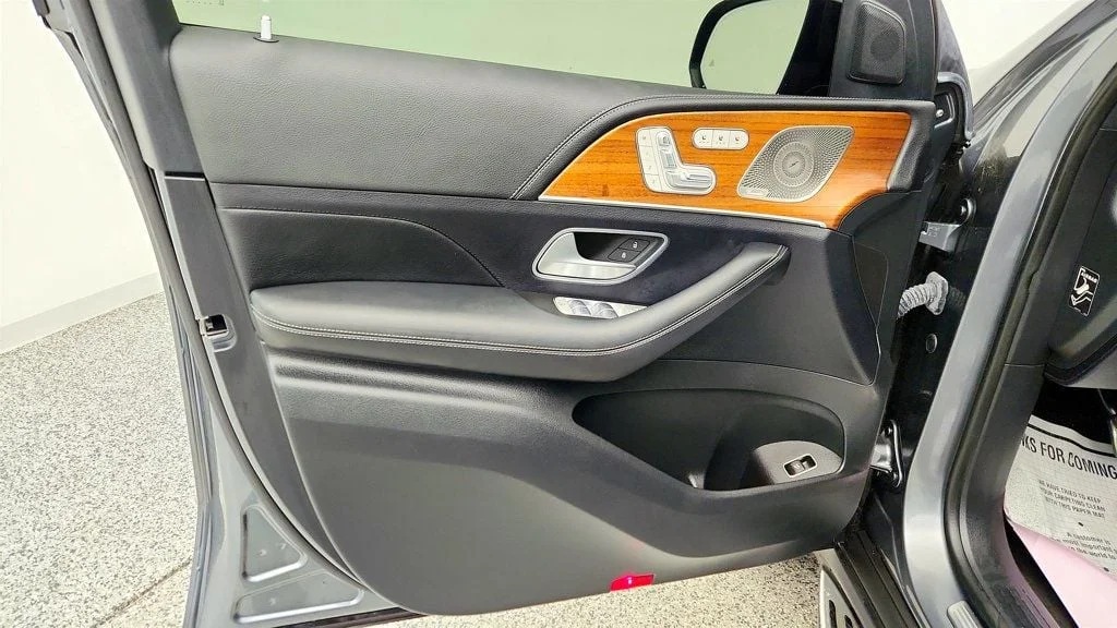 Used 2023 Selenite Grey Metallic Mercedes-Benz GLS 580 4MATIC® SUV w/ Driver Assistance Pkg, Nappa Leather & HUD image 11
