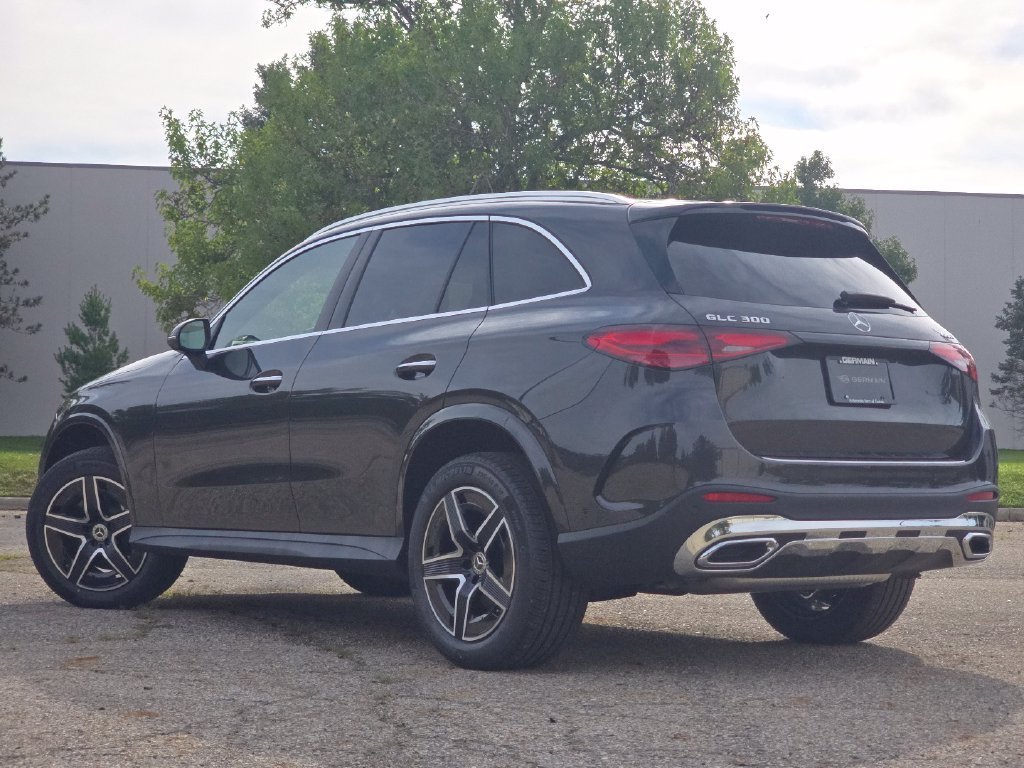 New 2027 Graphite Grey Metallic Mercedes-Benz GLC 300 image 53