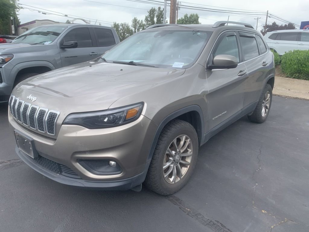 Used 2020 Light Brownstone Pearlcoat Jeep Latitude Plus image 1