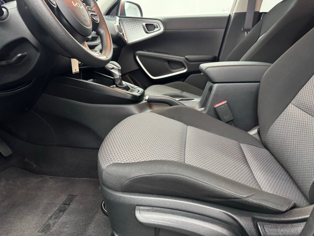 Used 2025 Mars Orange Kia LX image 15