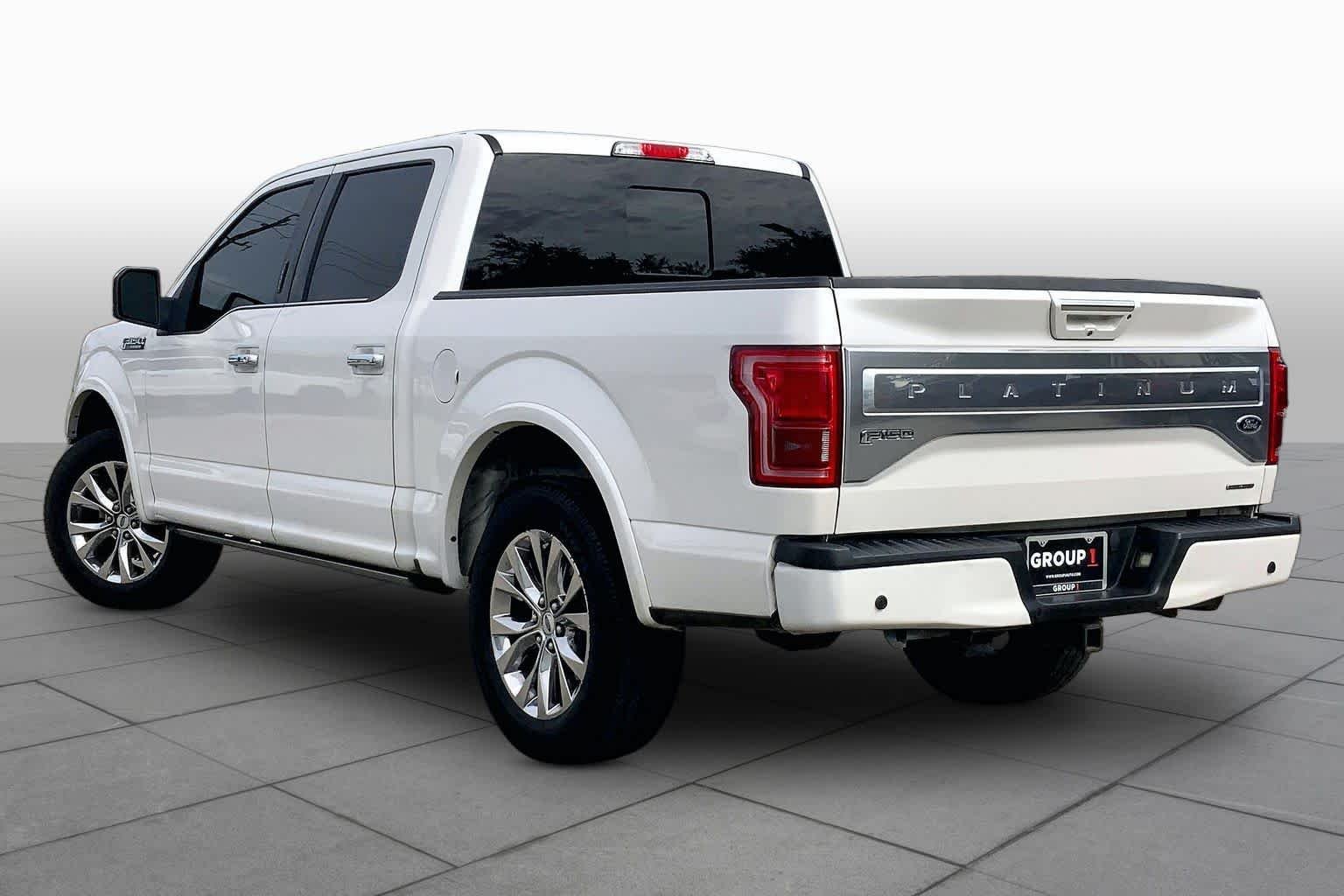 Used 2015 White Platinum Metallic Tri-Coat Ford Platinum image 9