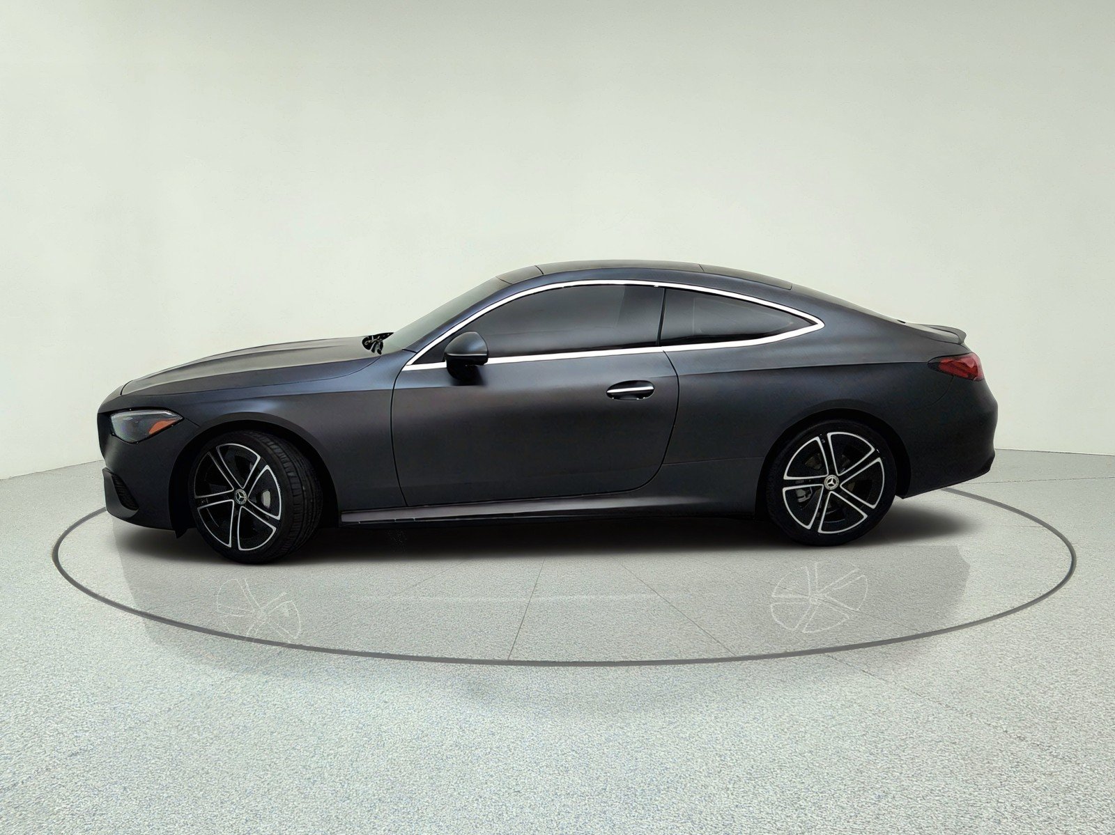 Certified Used 2024 MANUFAKTUR Graphite Grey Magno Mercedes-Benz CLE 300 image 9