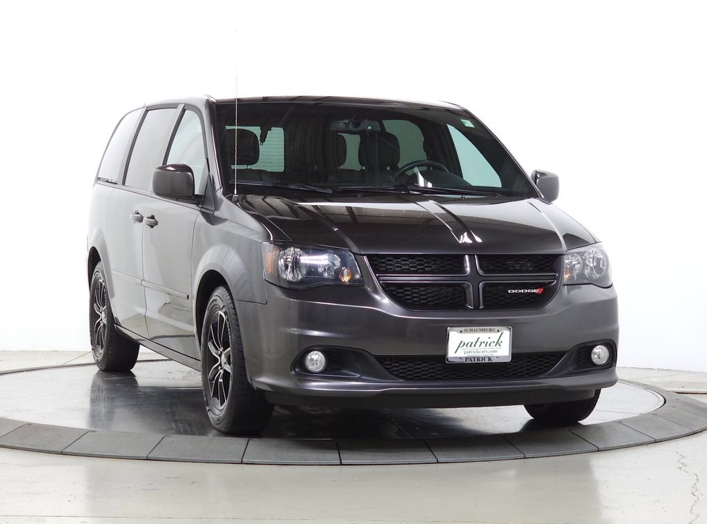 2015 Dodge Grand Caravan R/T's photo