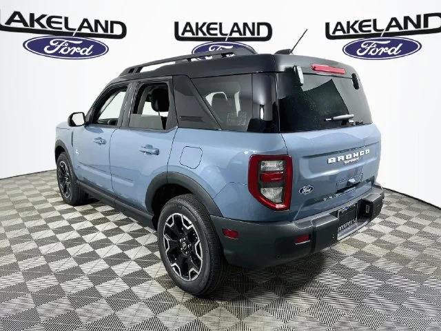 New 2026 Gray Ford Outer Banks image 5