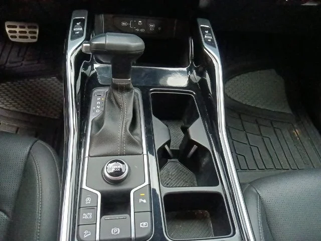 Used 2024 Gray Kia SX image 25