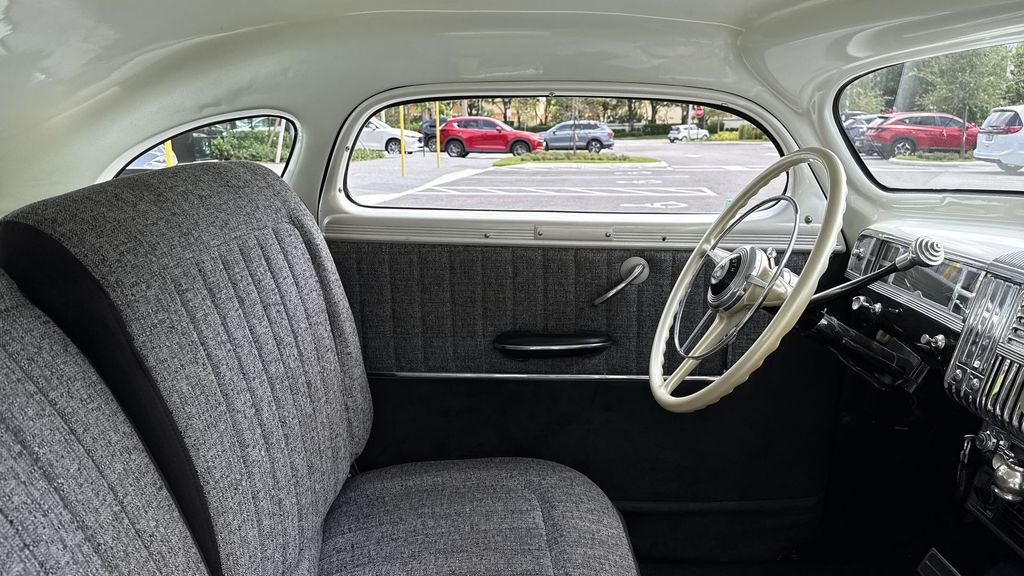 2022 Chrysler Voyager LX - Photo 15