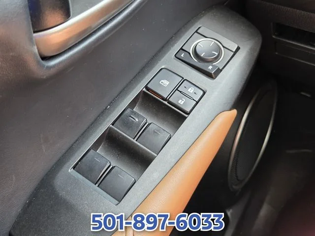 Used 2016 White Lexus 200t image 24