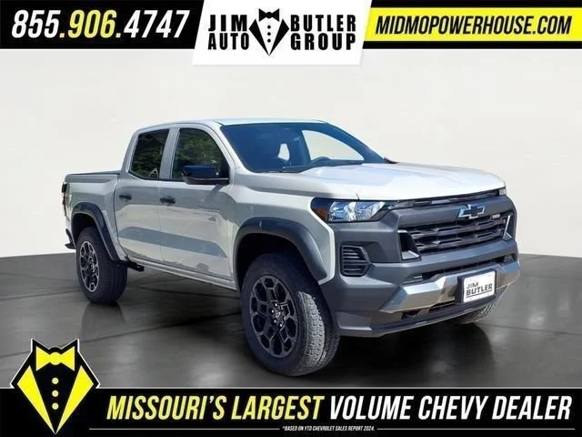New 2026 White Sands Chevrolet Trail Boss image 21