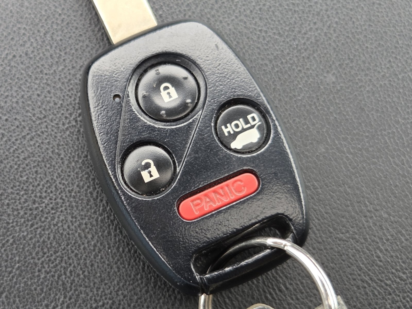 Used 2013 Crystal Black Pearl Honda Touring image 36