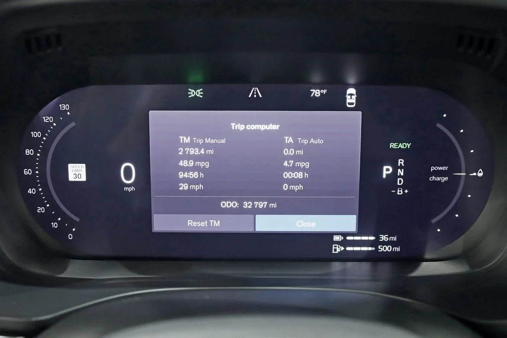 Used 2023 Gray Volvo Ultimate image 15