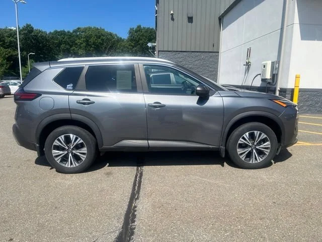 Certified Used 2023 Gun Metallic Nissan SV image 2