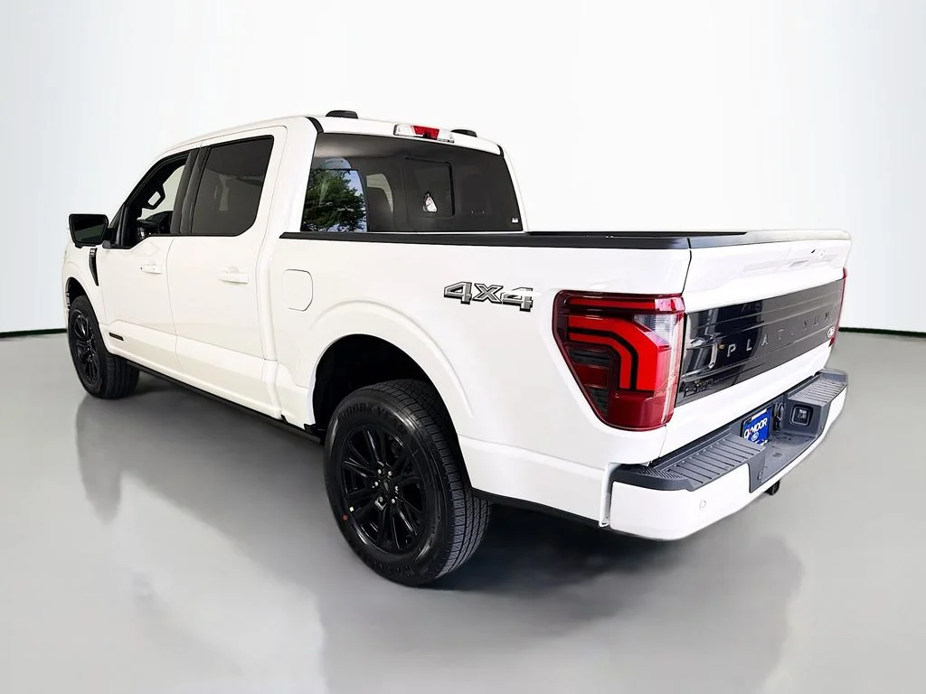 New 2026 Star White Metallic Tri-Coat Ford Platinum® image 5
