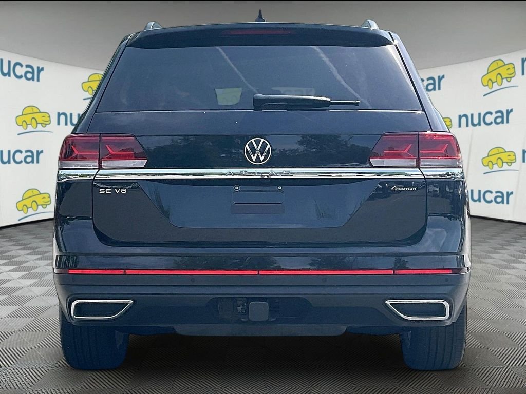 Used 2023 Black Volkswagen 3.6L V6 SE w/Technology image 5