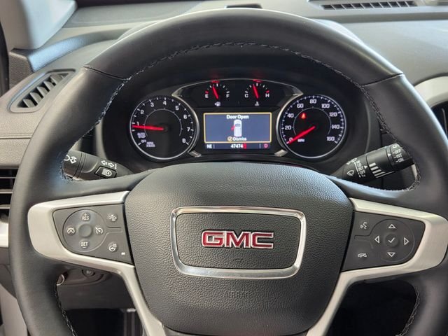Used 2023 White GMC SLT image 26