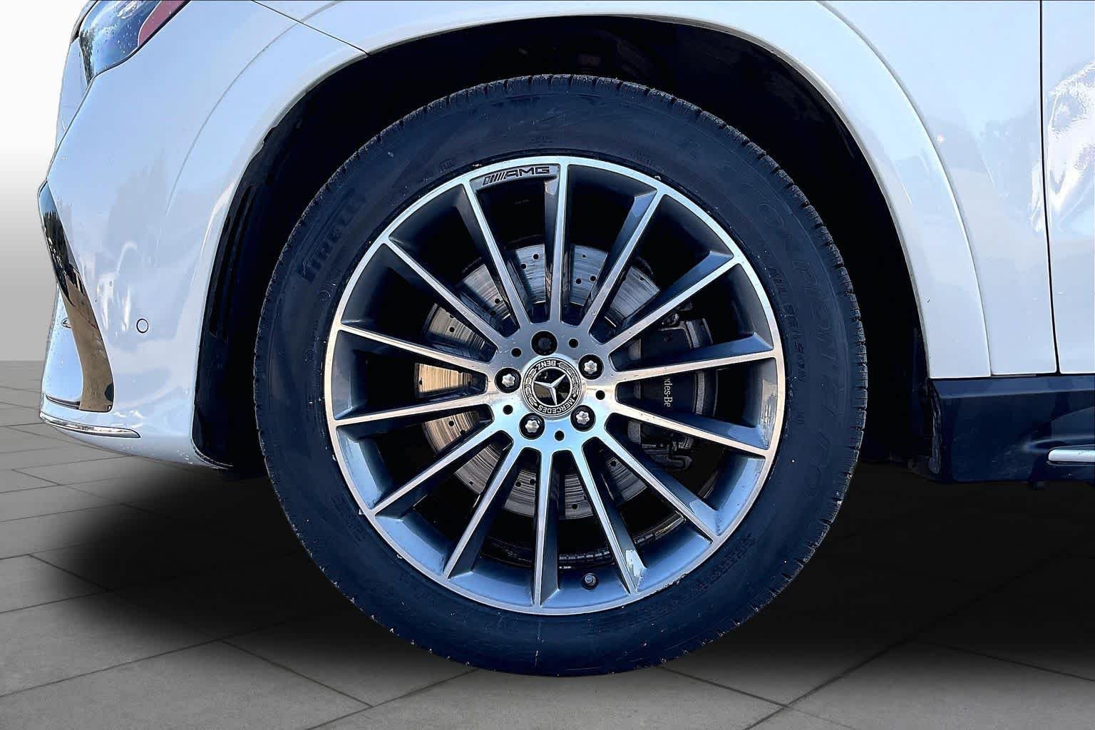 Certified Used 2024 MANUFAKTUR Diamond White Metallic Mercedes-Benz GLE 450e Plug-In Hybrid image 11