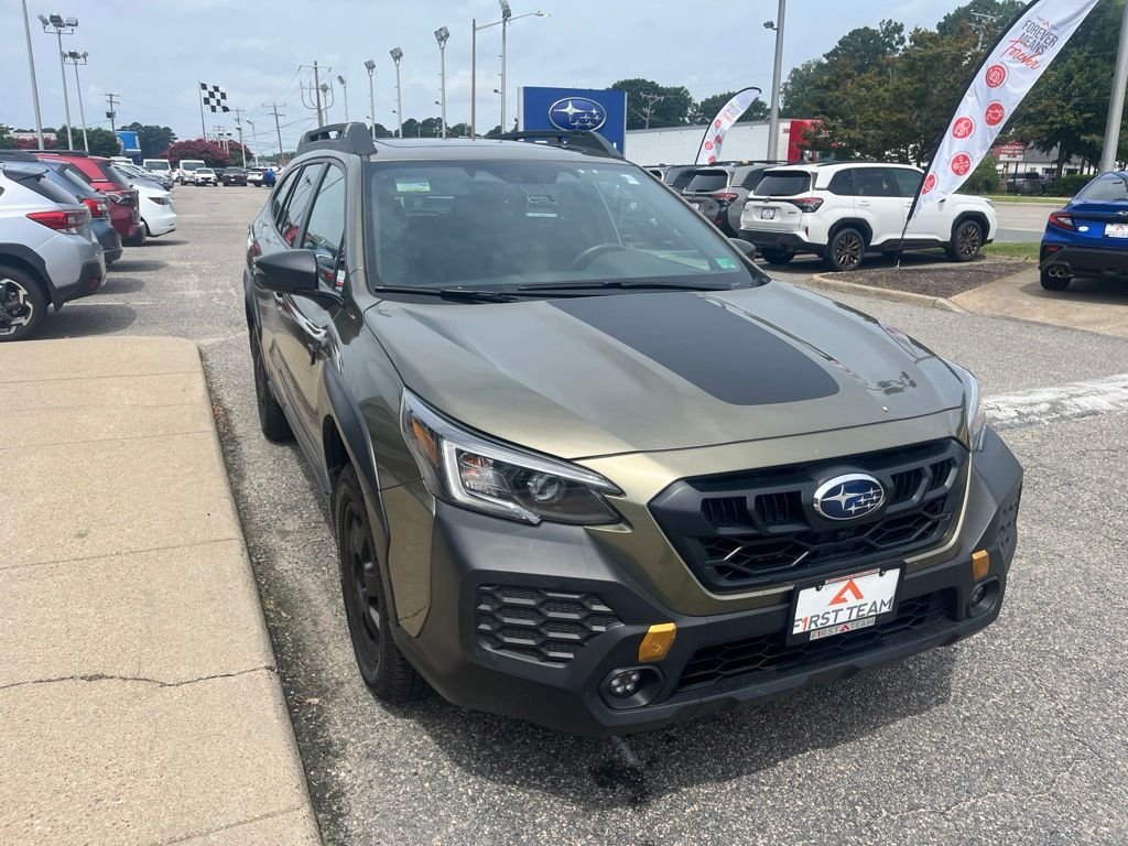 Used 2025 Green Subaru Wilderness image 2