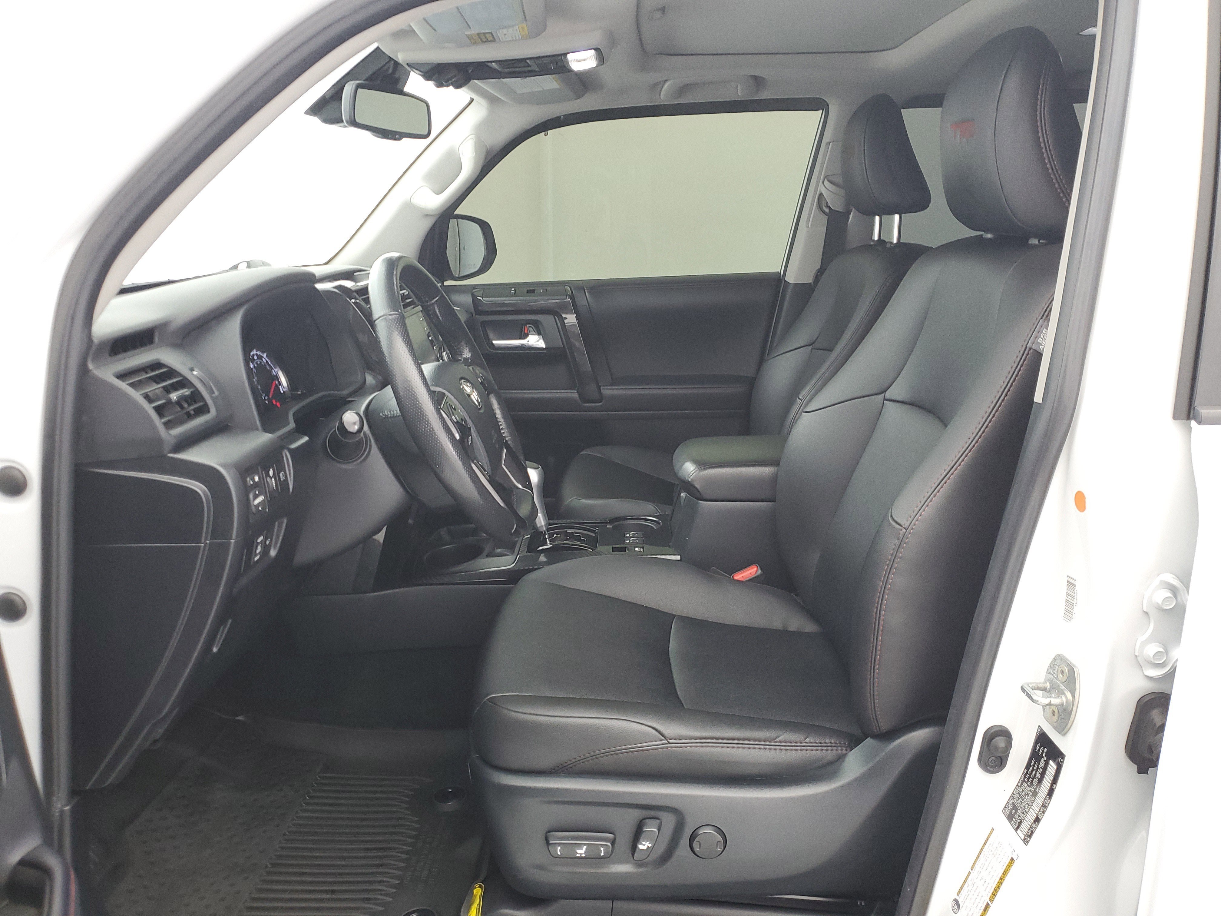 Used 2024 Ice Cap Toyota TRD Off-Road Premium image 17
