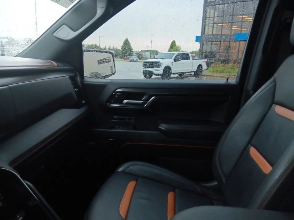Used 2024 Summit White GMC AT4 image 25