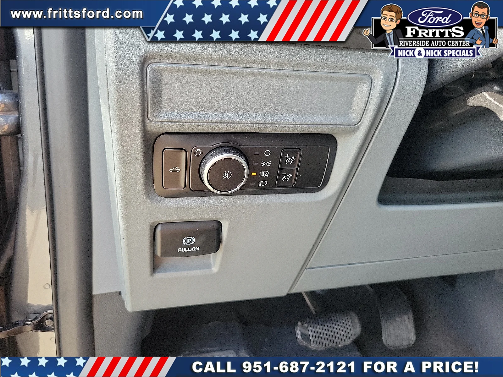 New 2026 Carbonized Gray Metallic Ford XLT image 13