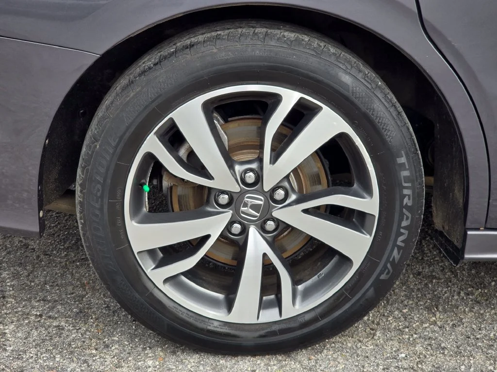 Used 2023 Gray Honda Touring image 27