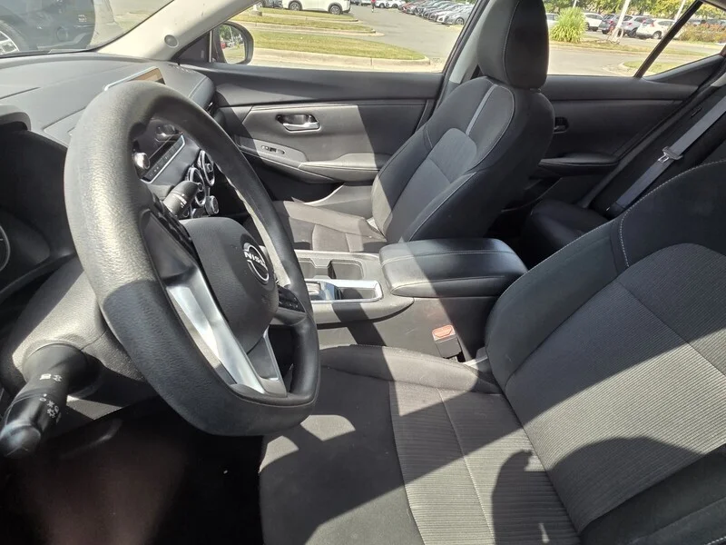 Used 2025 Rosewood NISSAN SV CVT image 9