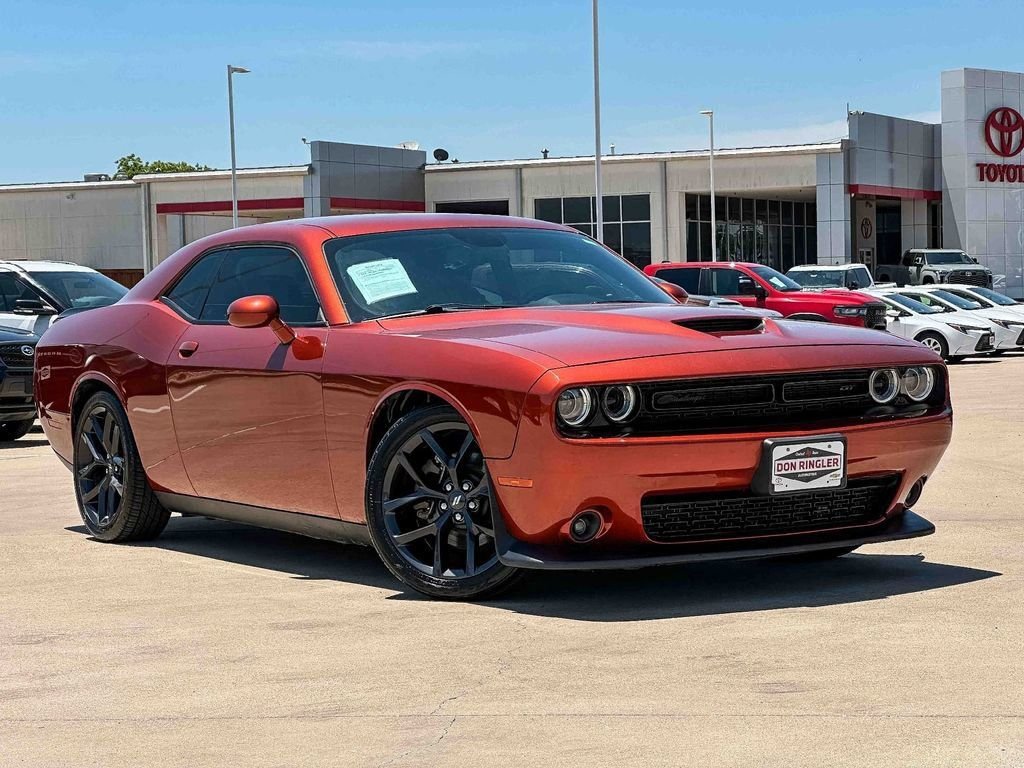 2021 Dodge Challenger GT Auto's photo