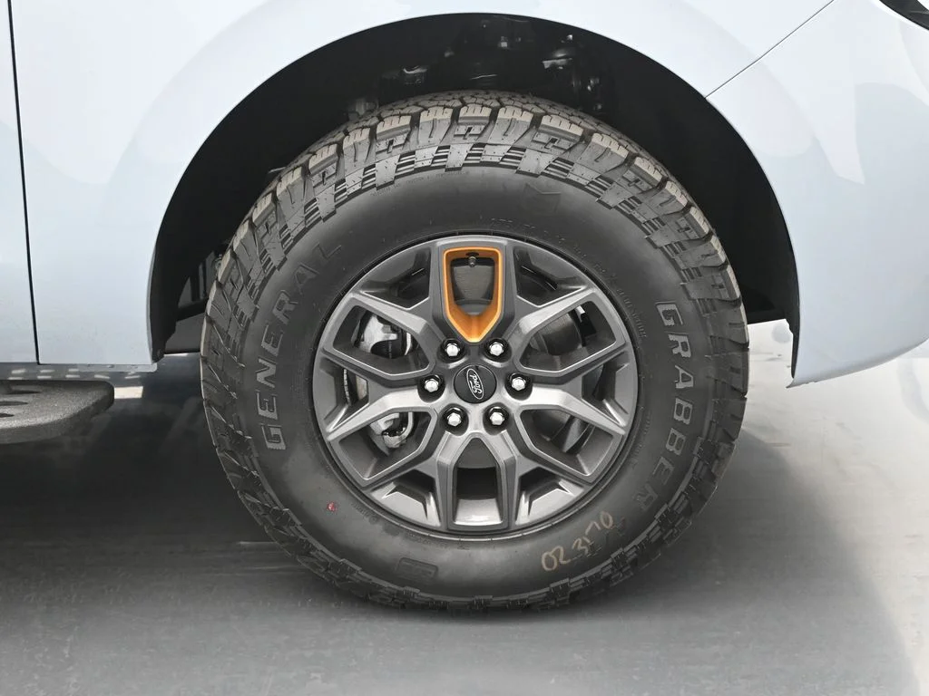 New 2026 Glacier Gray Metallic Tri-Coat Ford Tremor image 26
