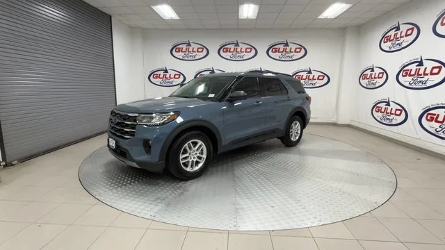 New 2026 Vapor Blue Metallic Ford Active image 5