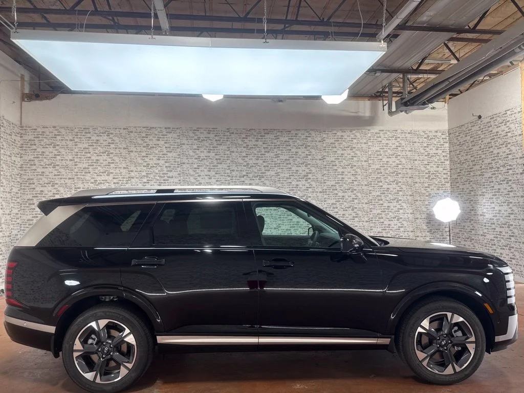 New 2027 Abyss Black Pearl Hyundai Limited image 8