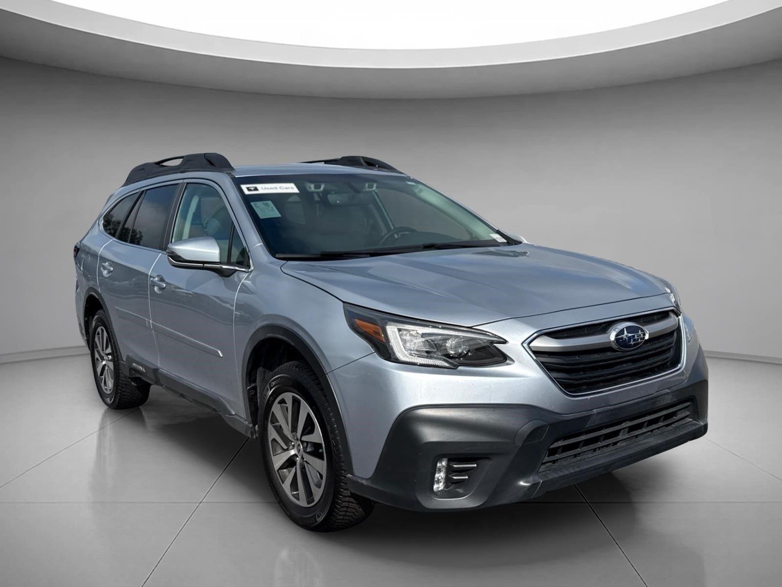 Used 2021 Ice Silver Metallic Subaru Premium image 24