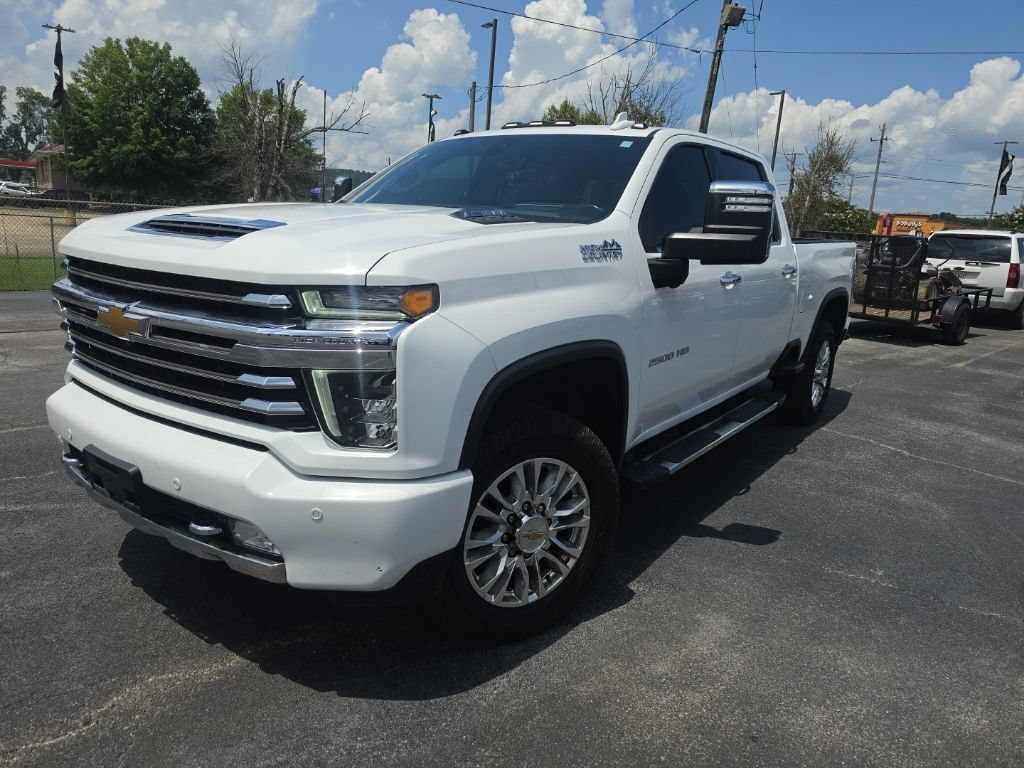 Used 2023 SUMMIT WHITE Chevrolet High Country image 3