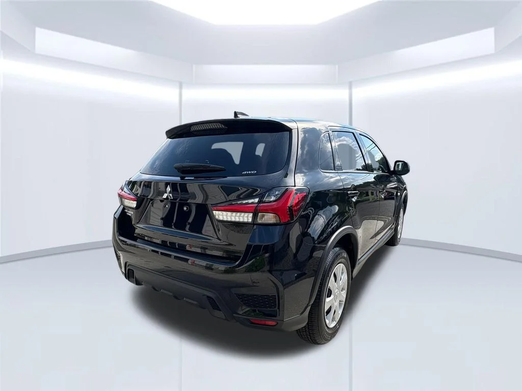 New 2026 Black Mitsubishi  image 10