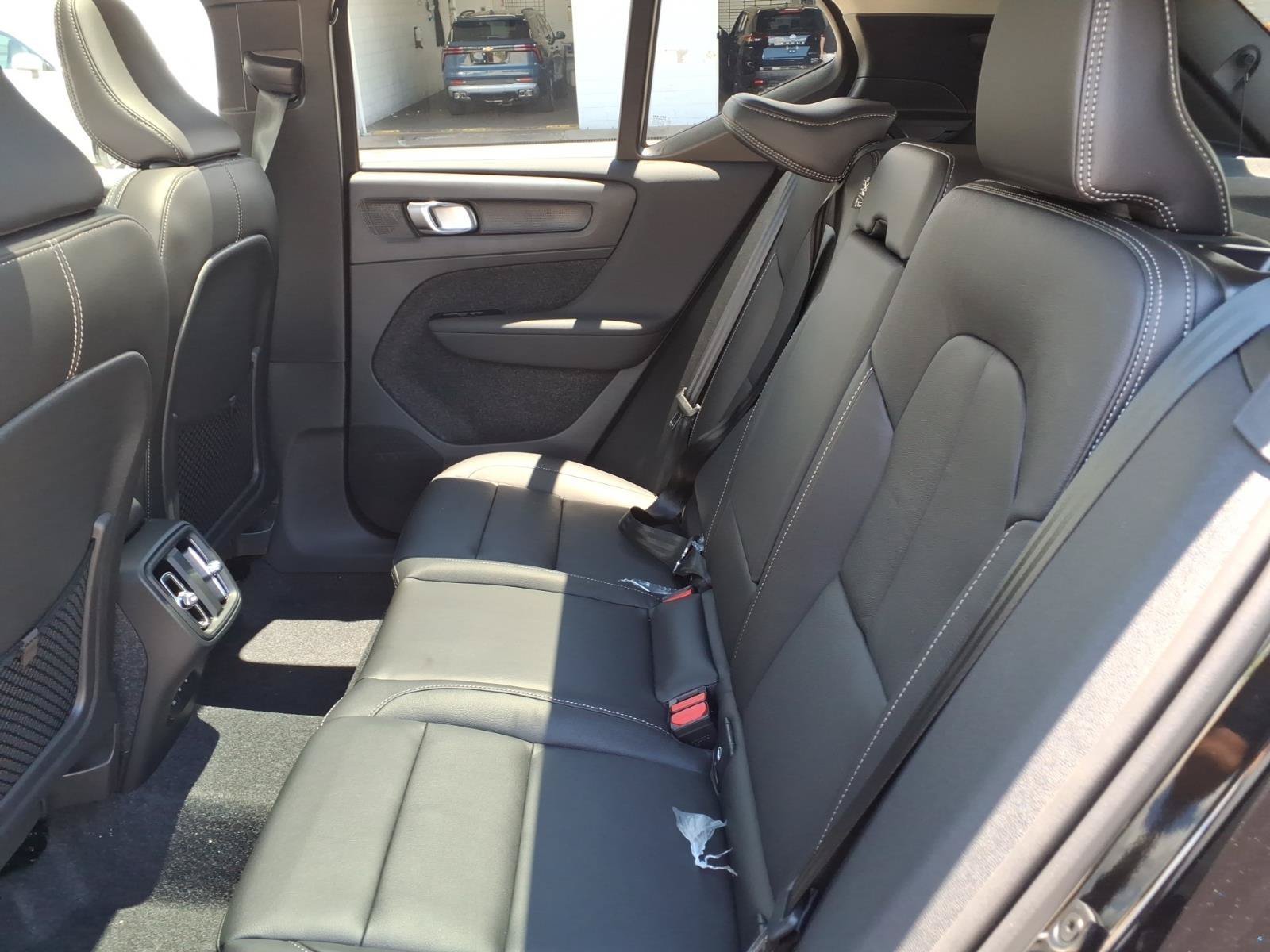 New 2026 Onyx Black Volvo Plus image 6