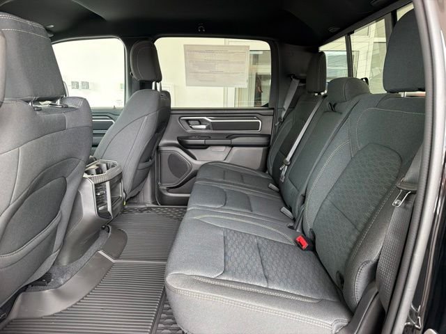New 2026 Diamond Black Crystal Pearl-Coat Exterior Paint RAM Big Horn/Lone Star image 12