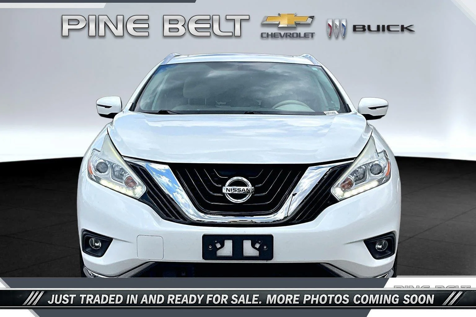 Used 2017 Pearl White Nissan SL image 3