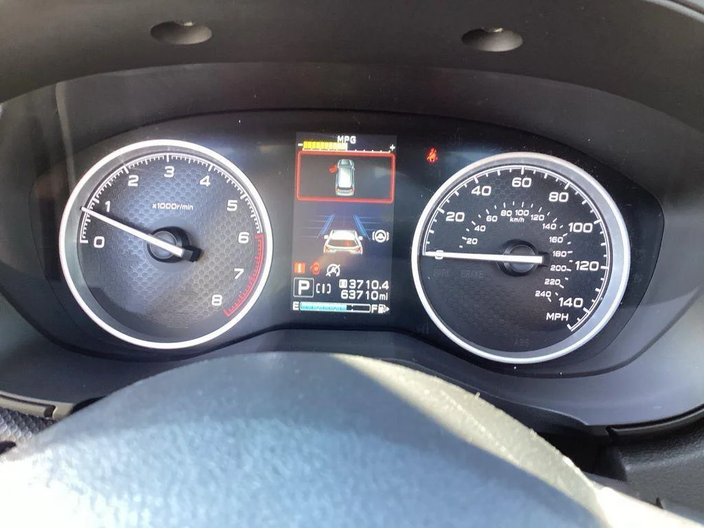 Used 2023 Crystal White Pearl Subaru Limited image 20