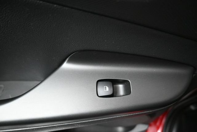 Used 2021 Red Hyundai Limited image 10