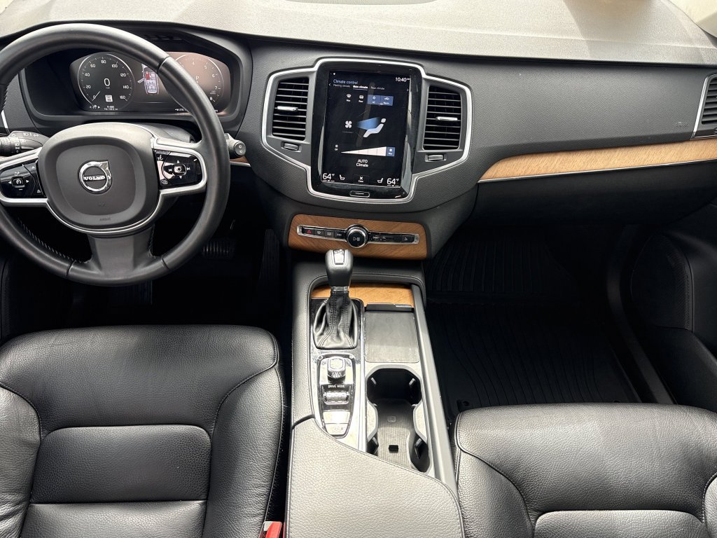 Used 2021 Crystal White Metallic Volvo T6 Momentum image 16