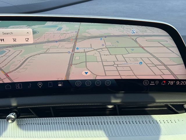 2027 Cadillac OPTIQ Sport - Photo 21