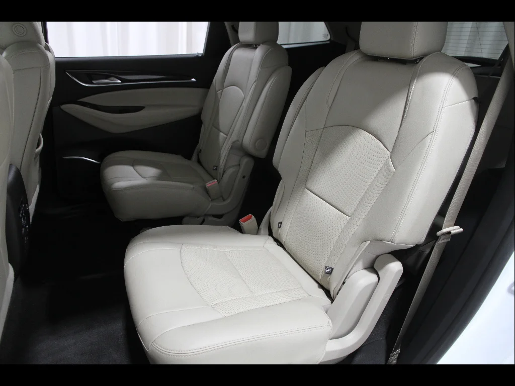 Used 2020 Summit White Buick Premium image 20