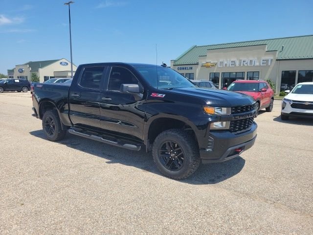Used 2019 Black Chevrolet Custom Trail Boss image 21